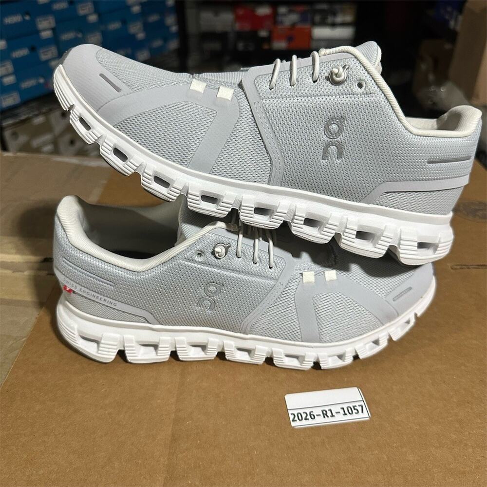 On Running Cloud 6 'Glacier/White' CloudTec Running Sneakers | Mens 8 | EUC